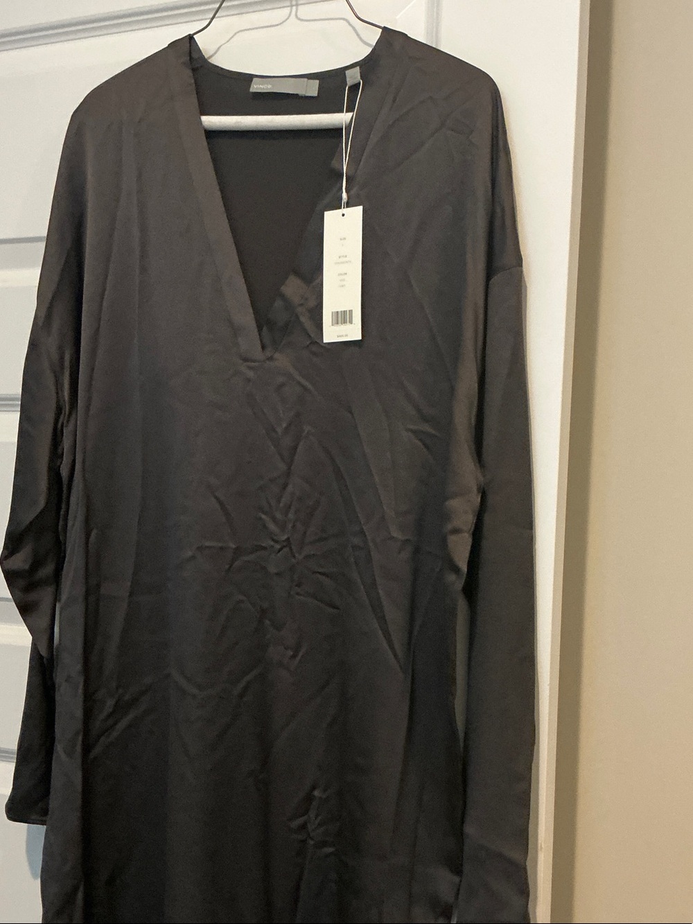 Vince Men's Long Sleeve V-Neck Shirt in Dark Gray